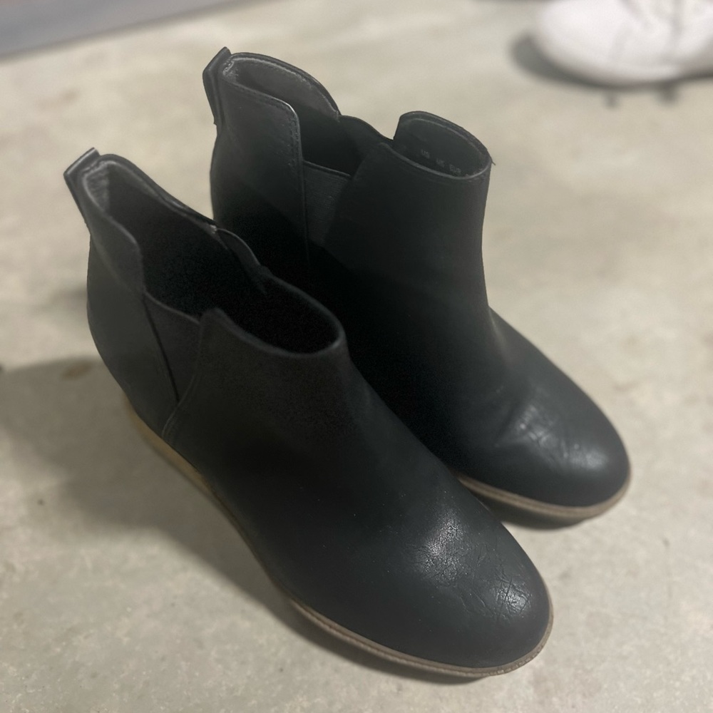 Comfortable Ankle wedge boots by Dr. Scholls